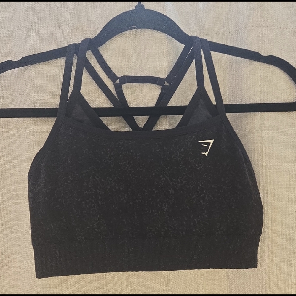 Black Gymshark Strappy Sports Bra Small